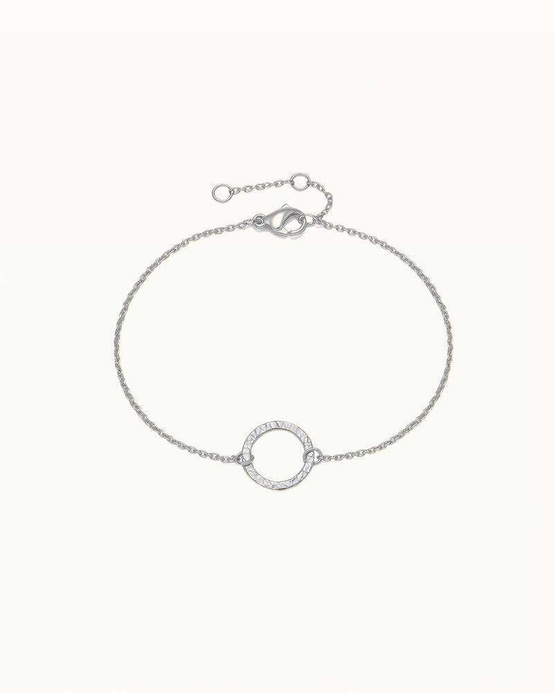 Fijne Armband met Gehamerde Cirkel - Jildau