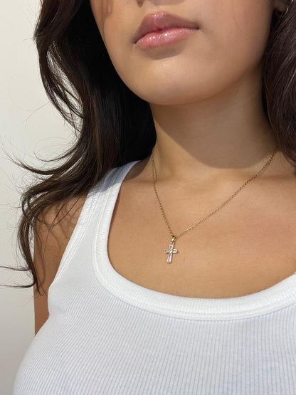 Kristallen Kruis Ketting - Lottie